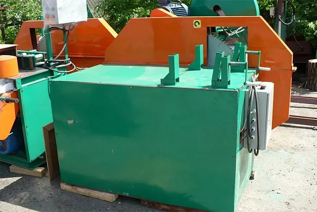 Станок торцовочный для бруса «Алтай-ТЛ320»